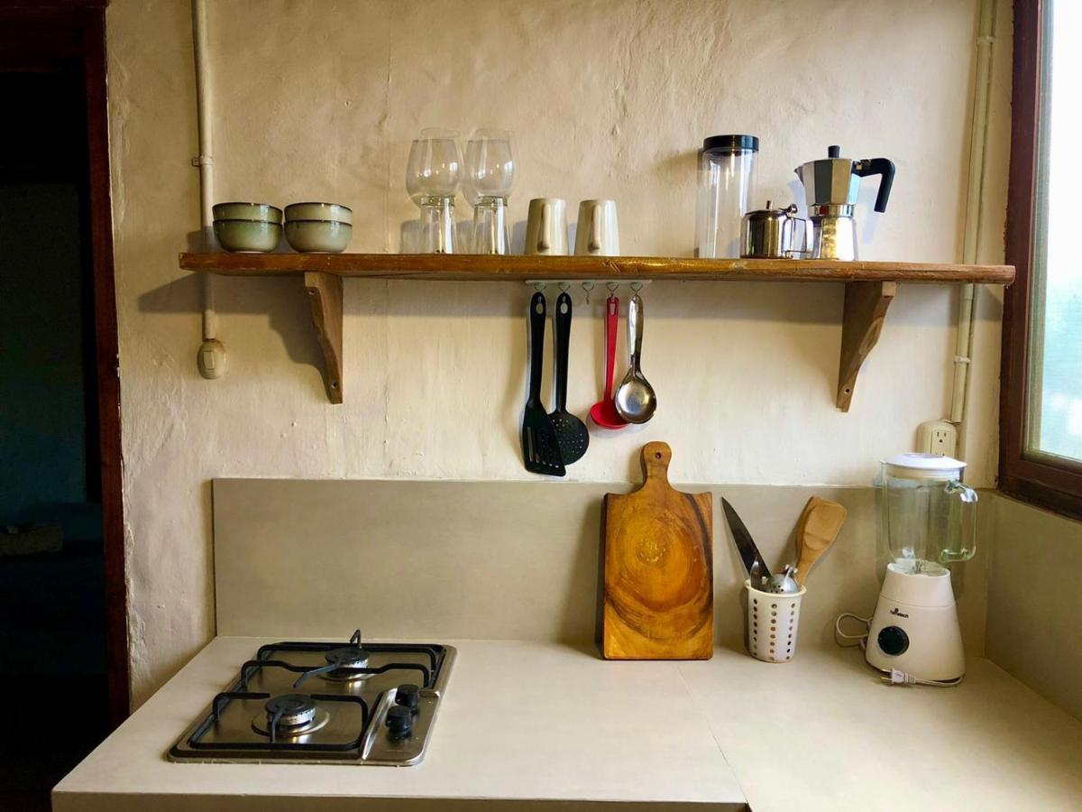 Hostal Los Orishas Ayampe Bagian luar foto