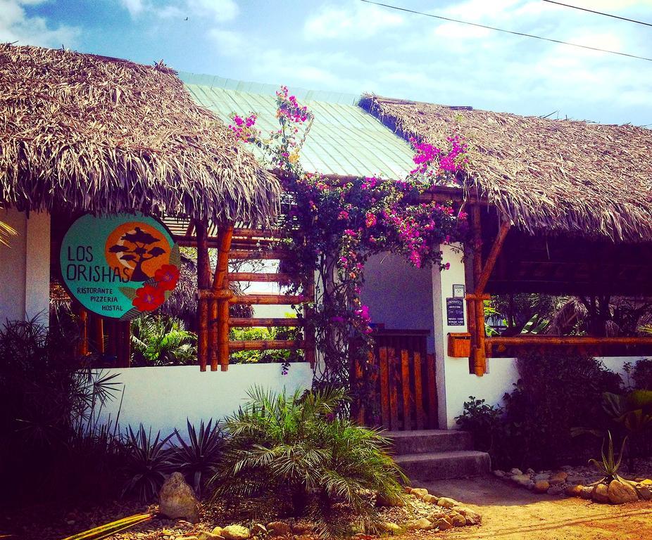 Hostal Los Orishas Ayampe Bagian luar foto